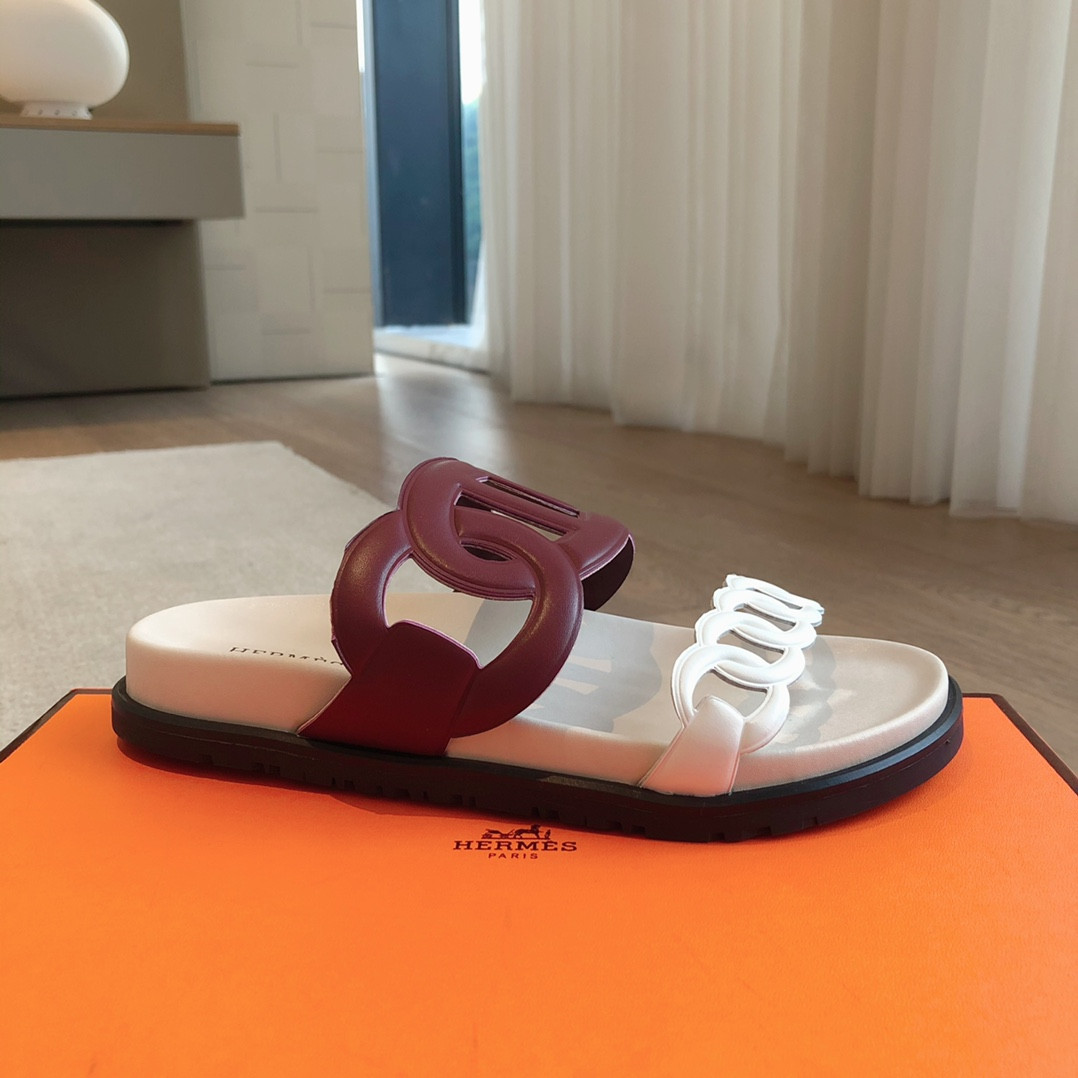 UA H**me5 Extra sandal