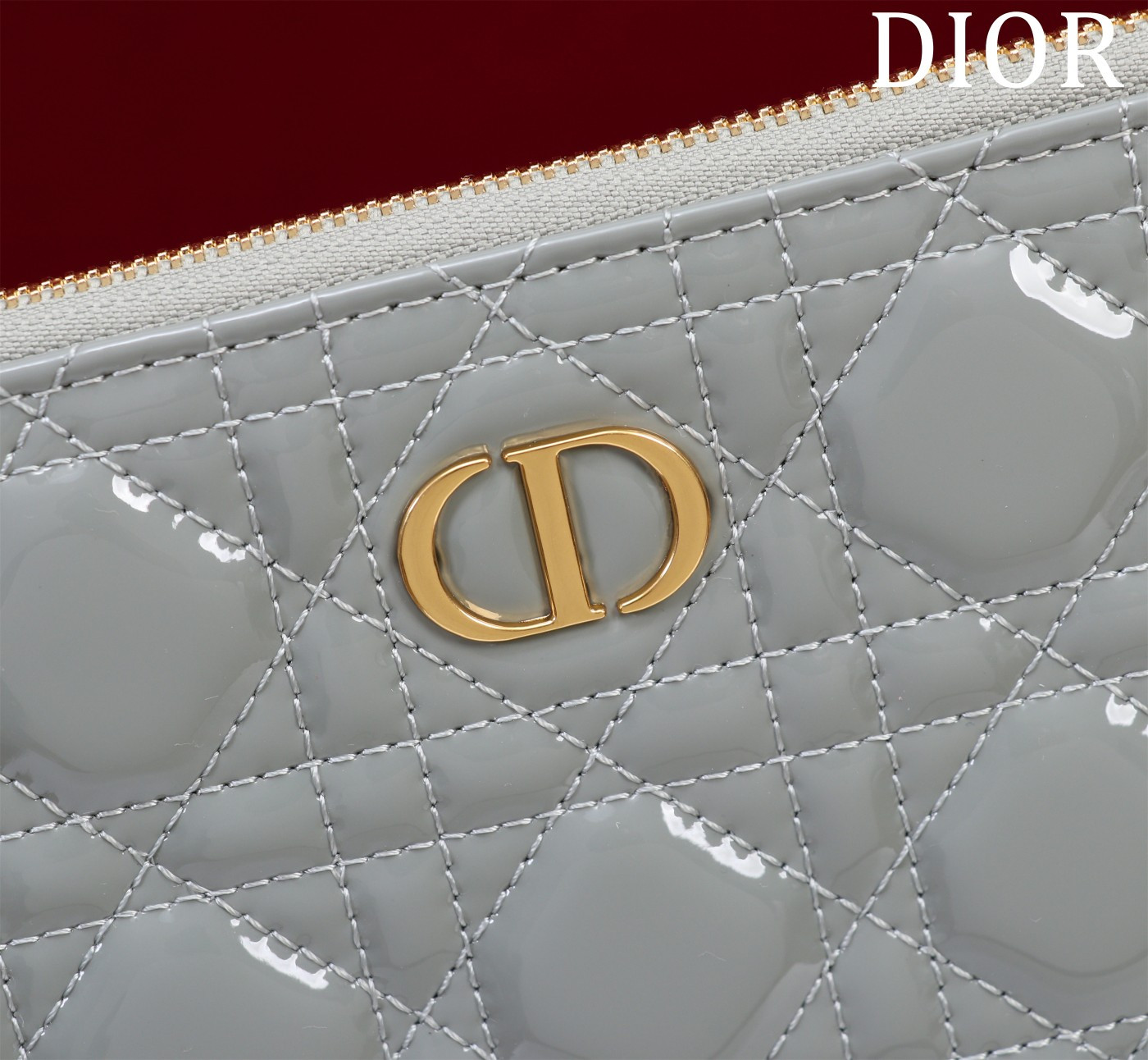 Large D10r Caro Daily Pouch 30 x 21.5 cm