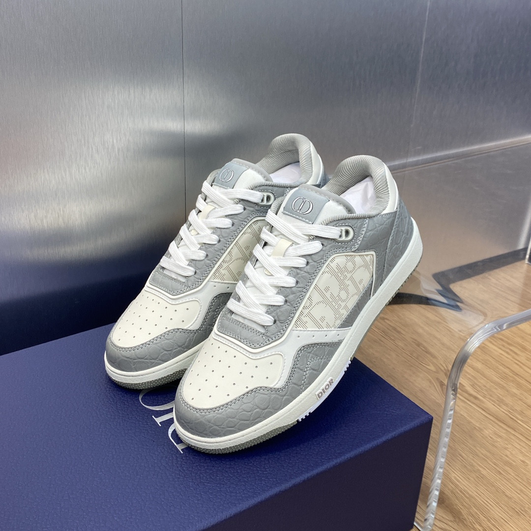 UA D10r B27 Sneaker