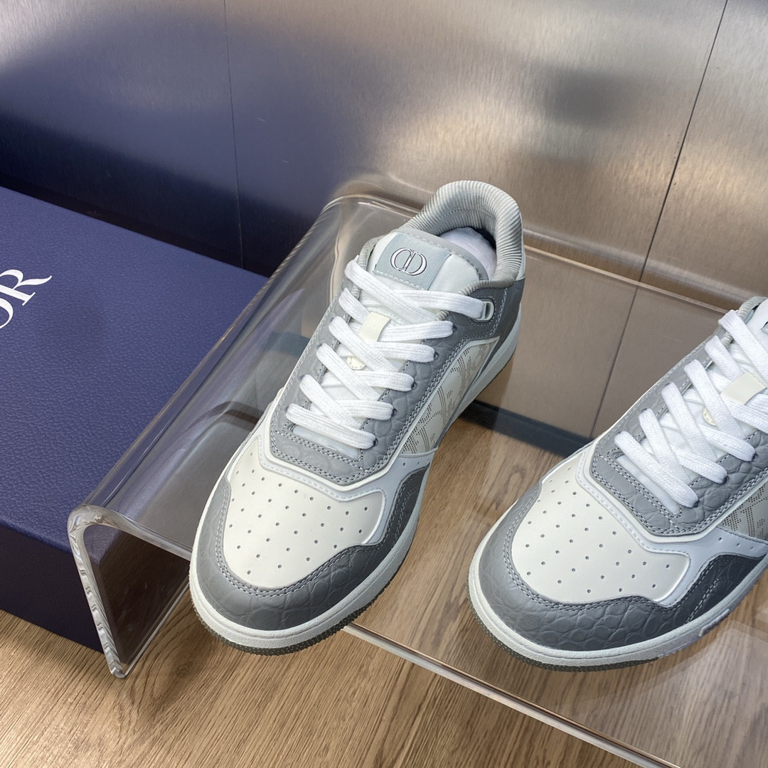 UA D10r B27 Sneaker