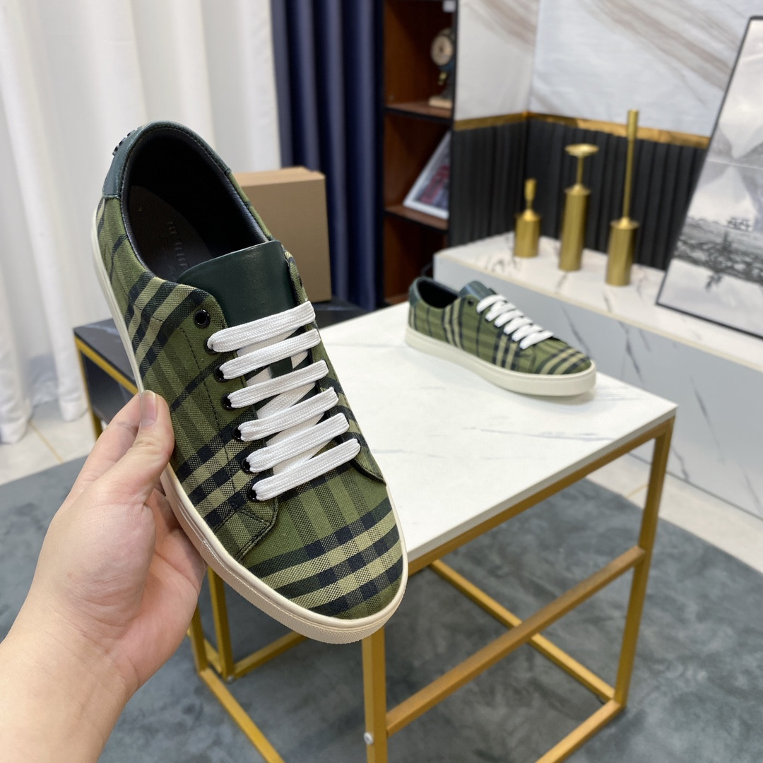 UA Bv*b*rry Check and Leather Sneakers