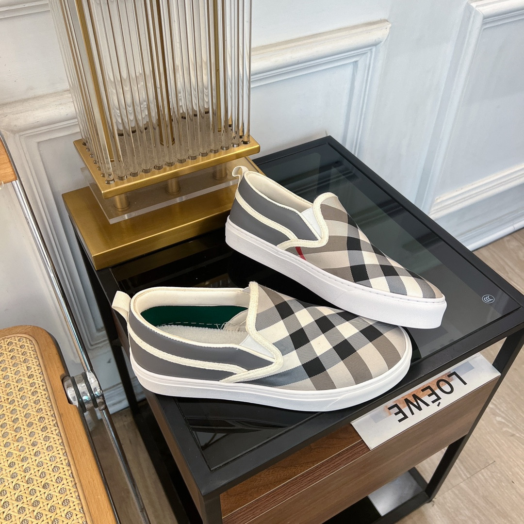 UA Bv*b*rry Slip On Sneakers