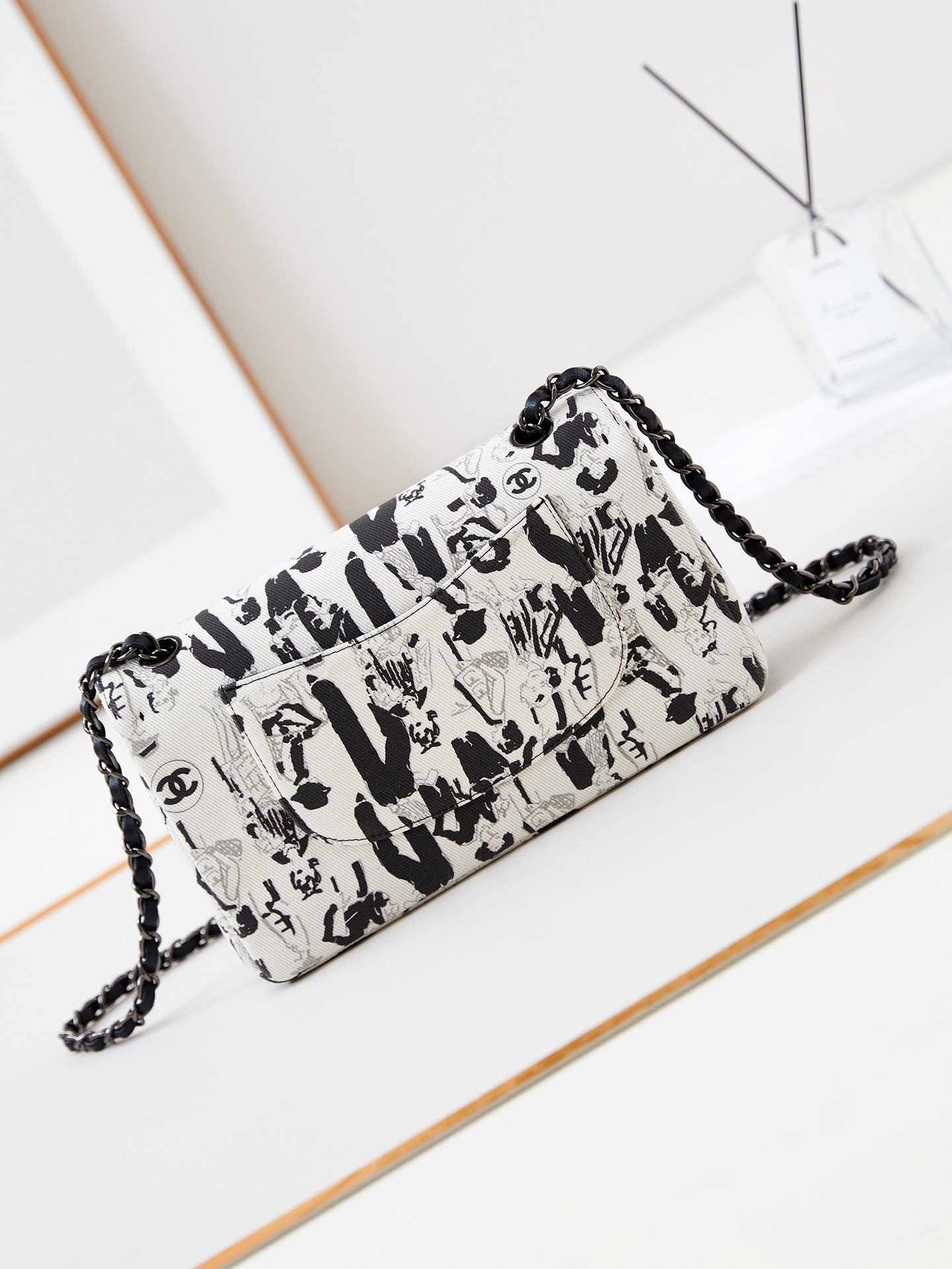 Ch**el Classic Flap Bag 15.5×25.5×6.5cm