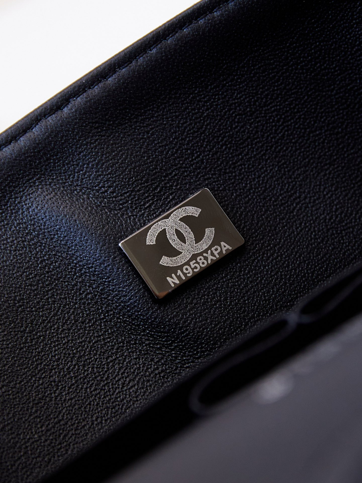 Ch**el Classic Flap Bag 15.5×25.5×6.5cm