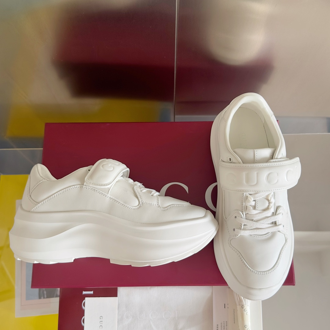 UA Gvc*1 Wave wedge sneaker
