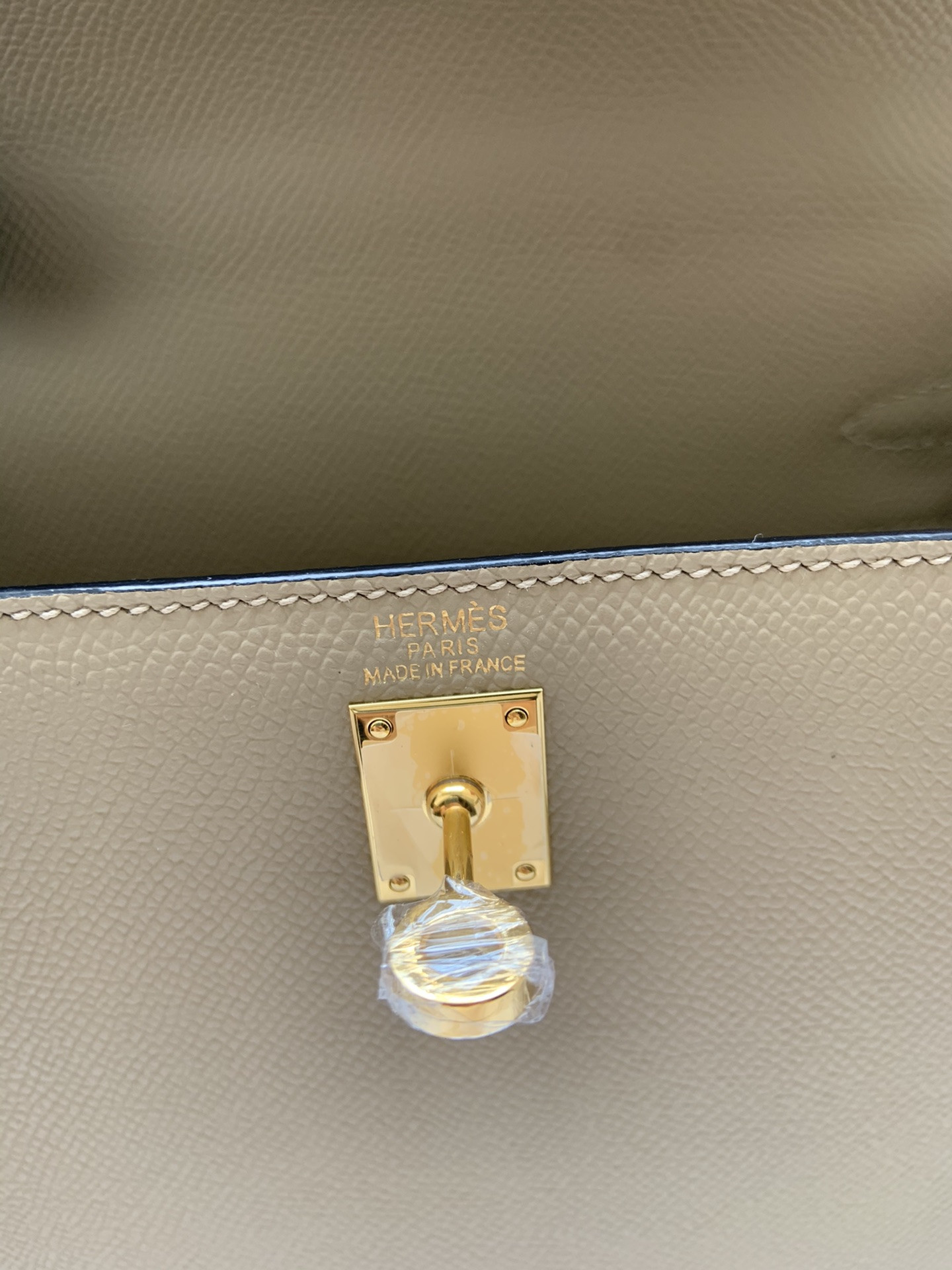 H**me5 Kelly Gold-tone Hardware 25 28