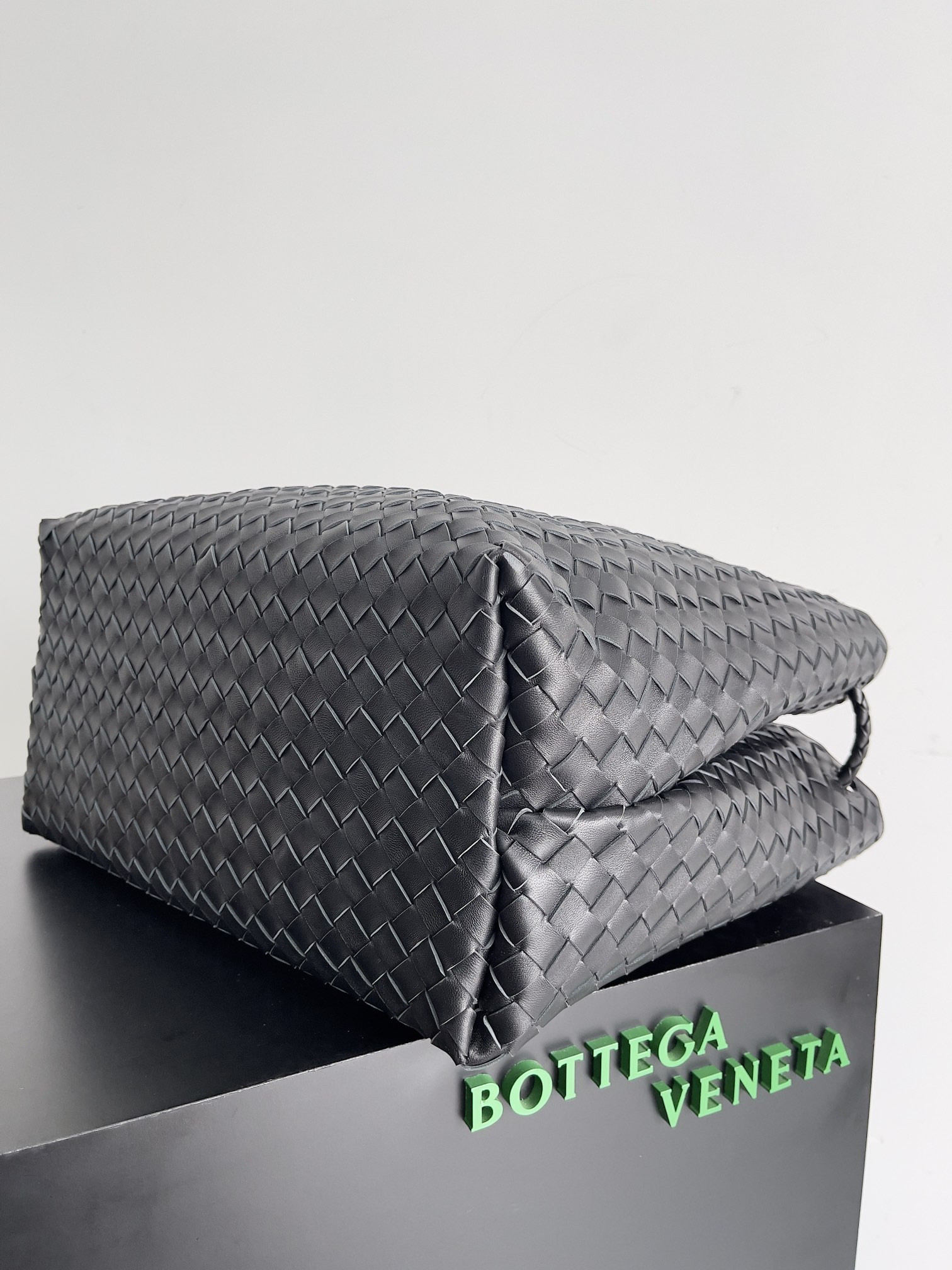 B0tt*ga Ven*ta Large Andiamo 42x18x35cm