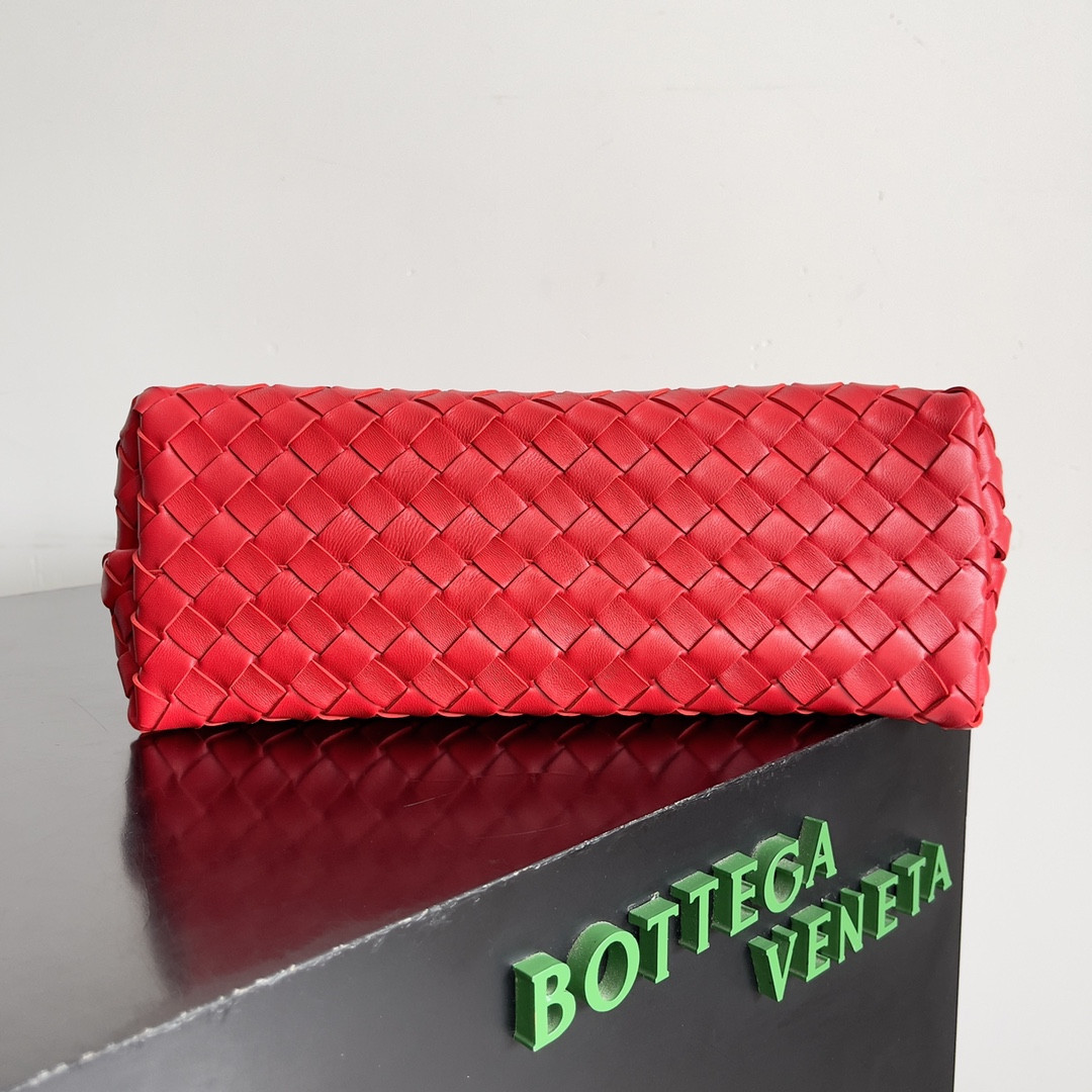 B0tt*ga Ven*ta Medium Andiamo 32x25x11CM