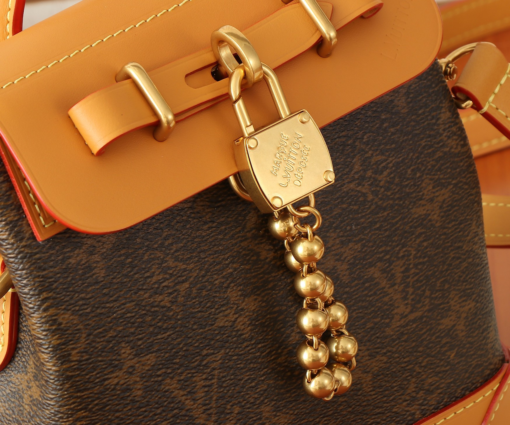LV Steamer 15 Marque Déposée  M11630 16.5x20x8.5CM