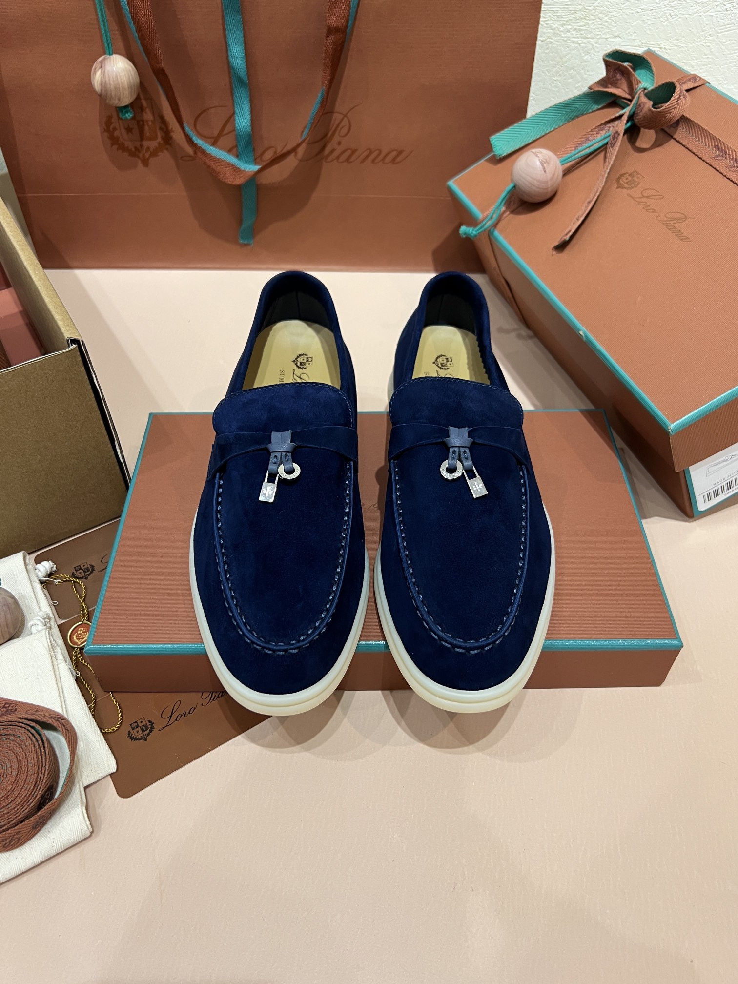UA L0r0 P1ana Summer Charms Walk Loafers