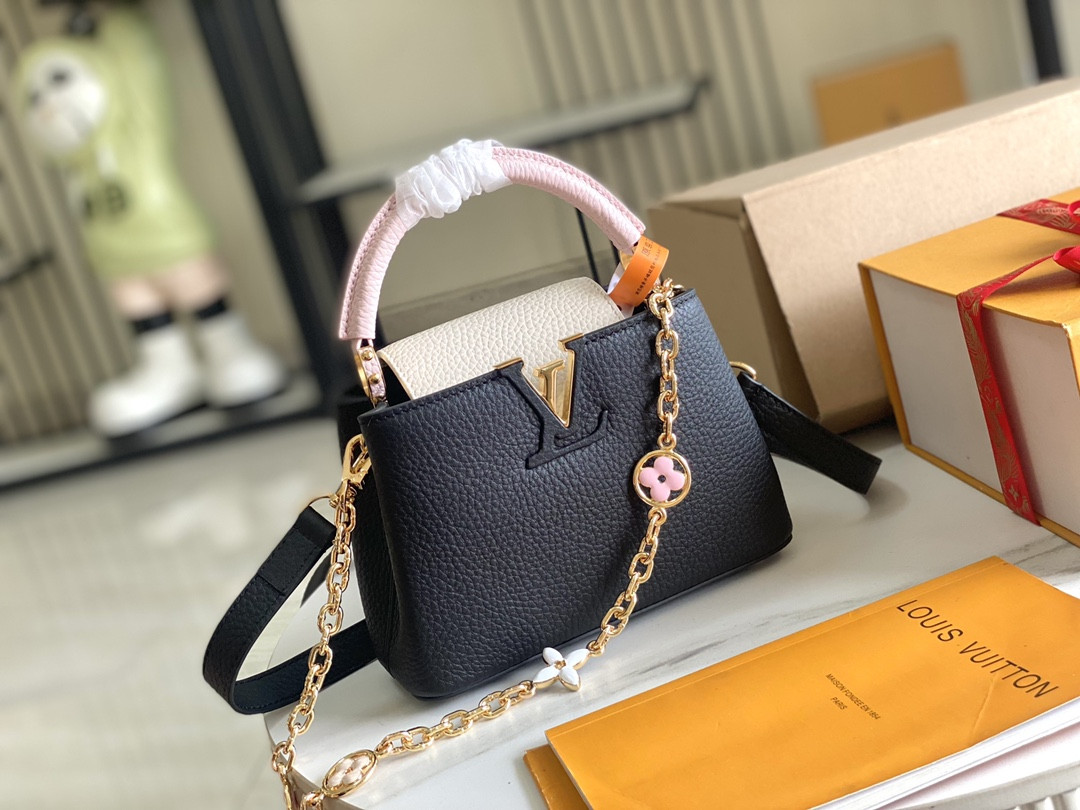 LV Capucines  M20845  pink 17x12x9.5cm