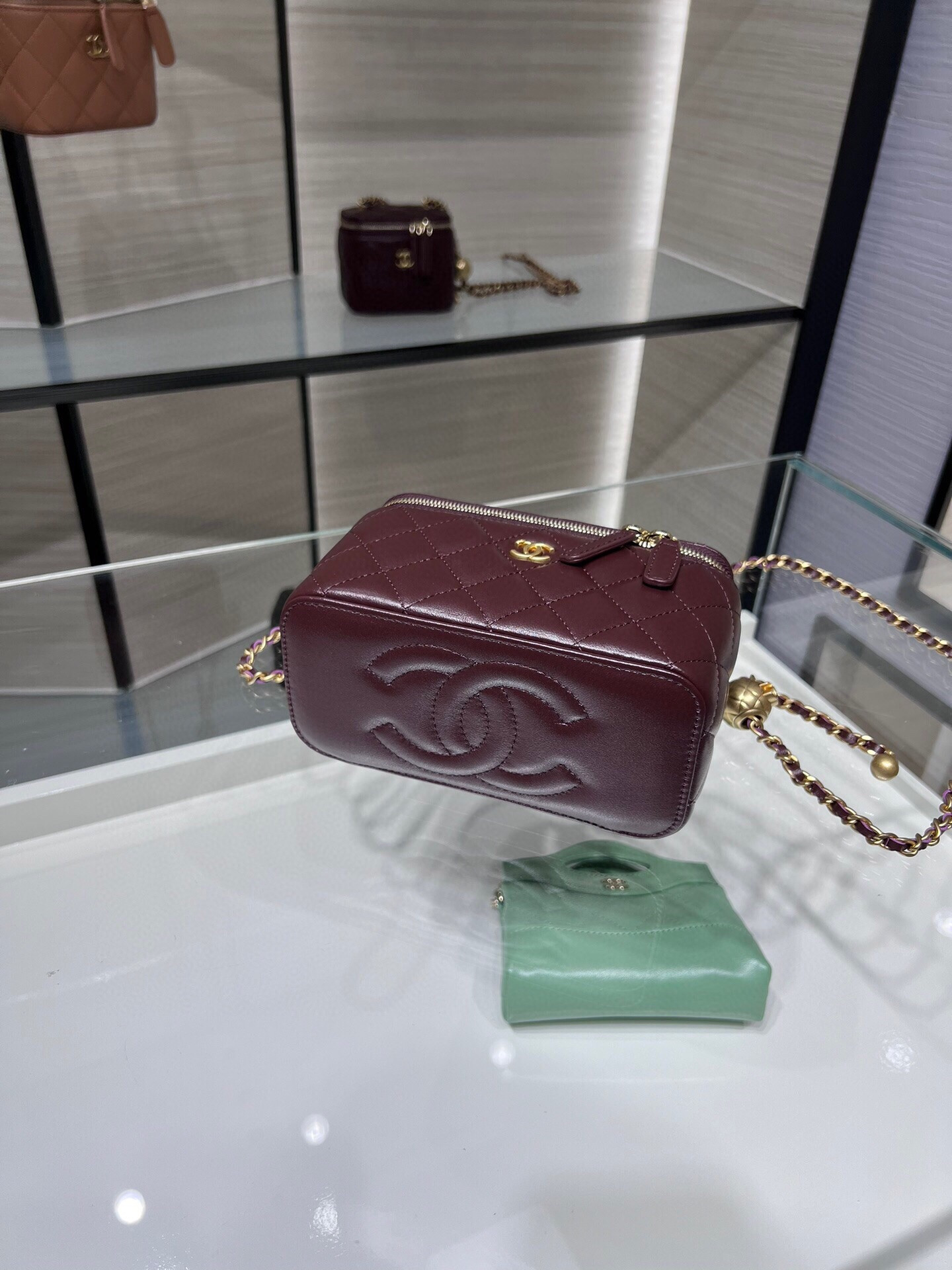 Ch**el Clutch With Chain 9.5x 17x 8CM