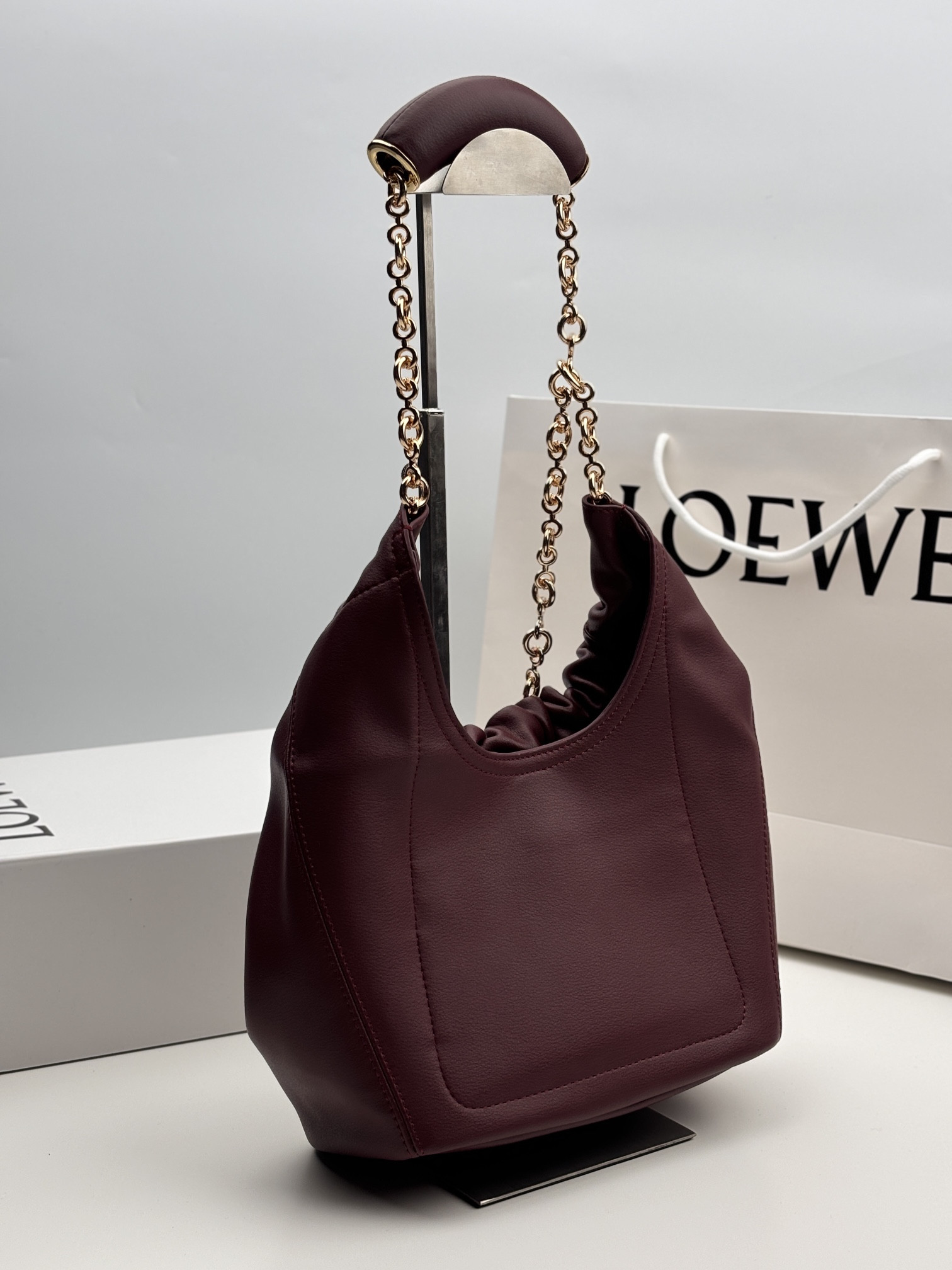 L0ew* Medium Squeeze bag in mellow nappa lambskin 34x33x13.5cm