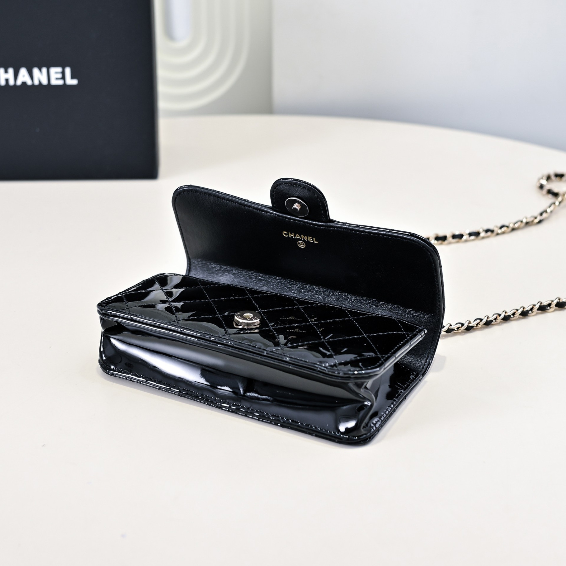 Ch**el Mini Classic Handbag With Top Handle 20x12x6cm