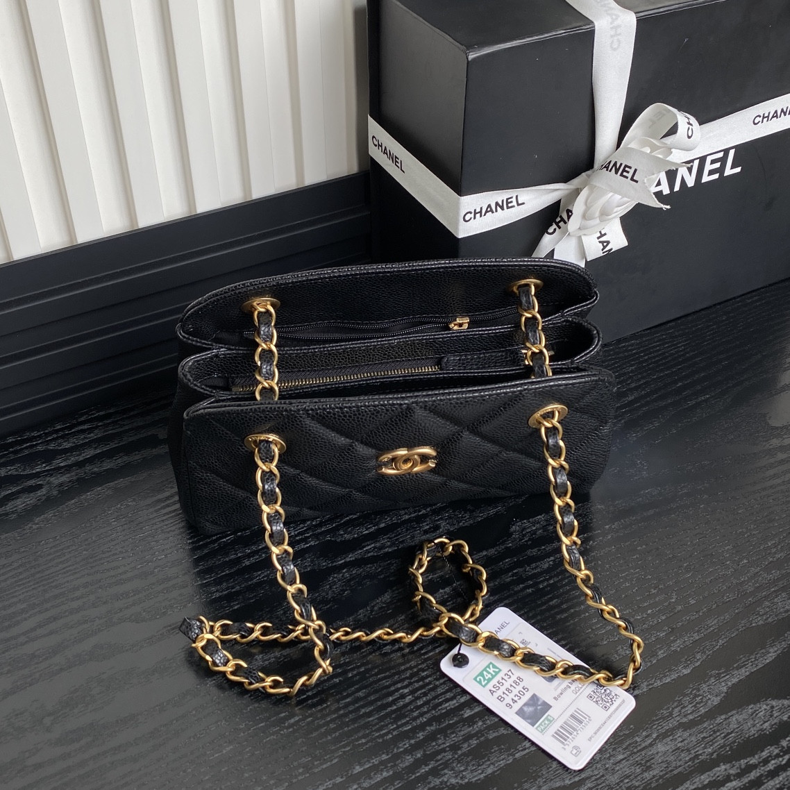 Ch**el Small Bowling Bag Grained Shiny Calfskin 14x22x9cm