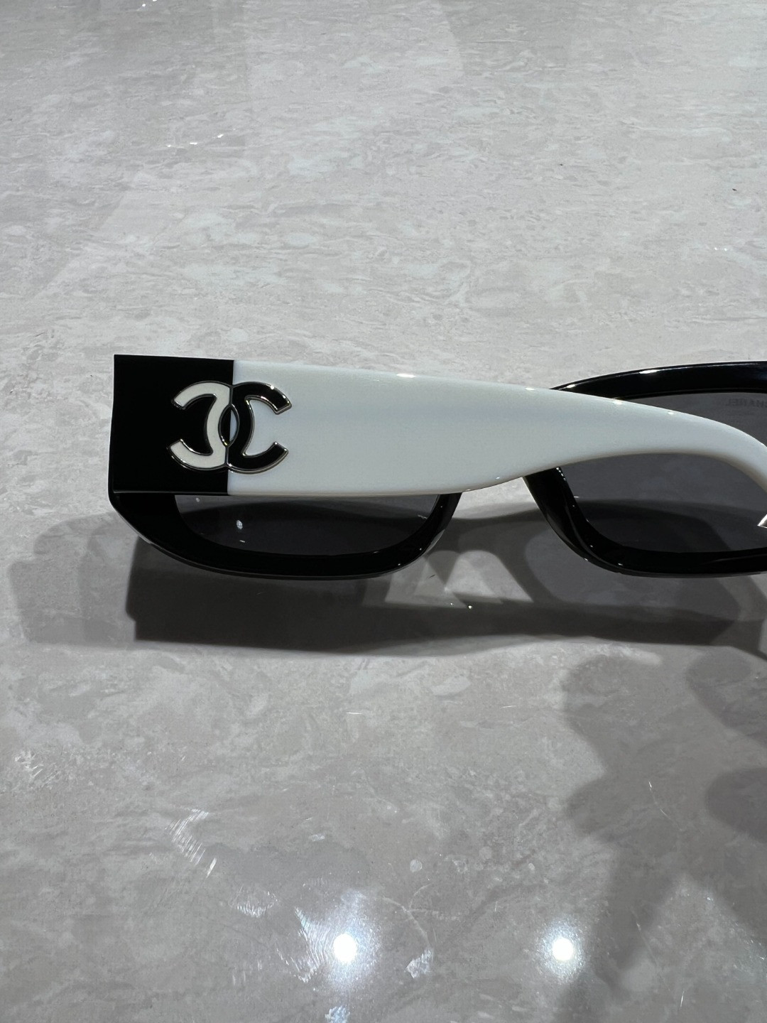 Ch**el Glasses cha5525 143-52-19-140