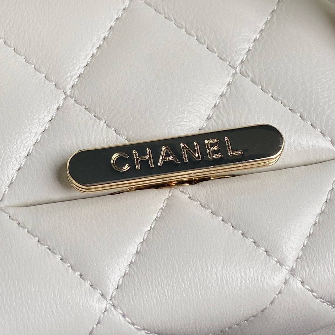 Ch**el Box bag 15x22x7.5cm