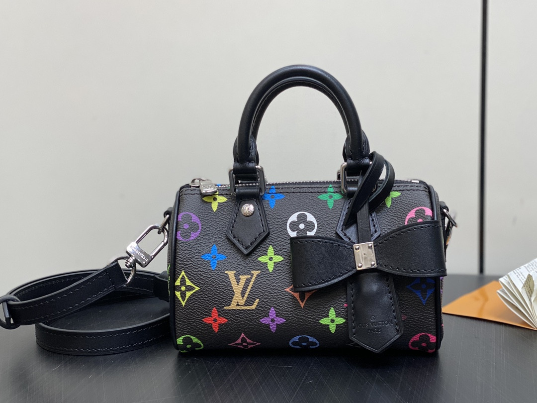 LV NANO SPEEDY M13391 Black 16x11x9cm