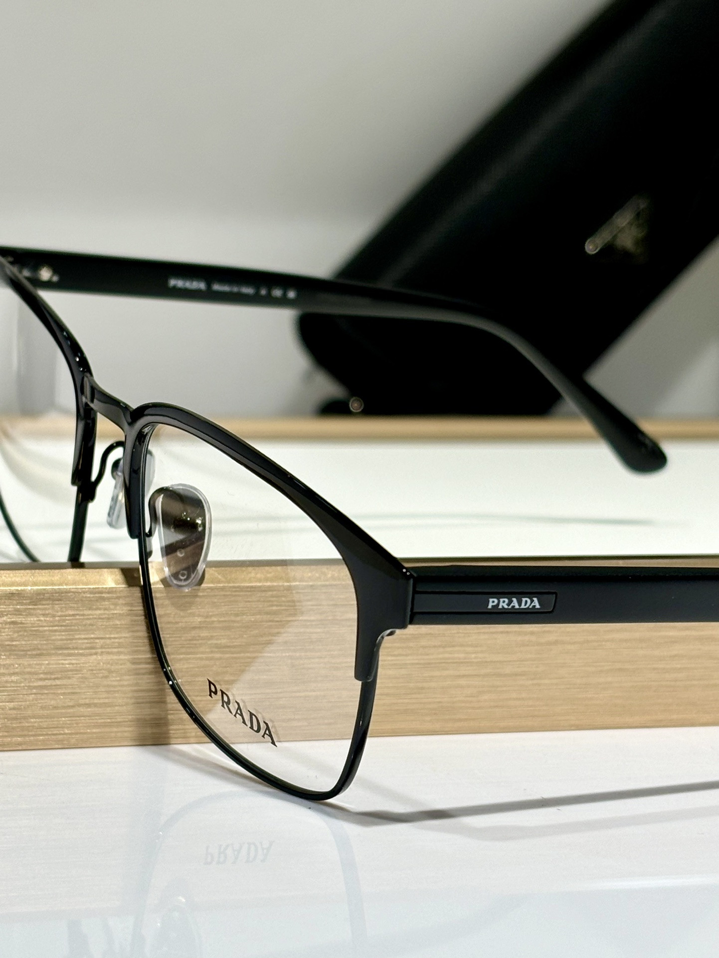 Pra*a Glasses VPR58Z 57-19-145