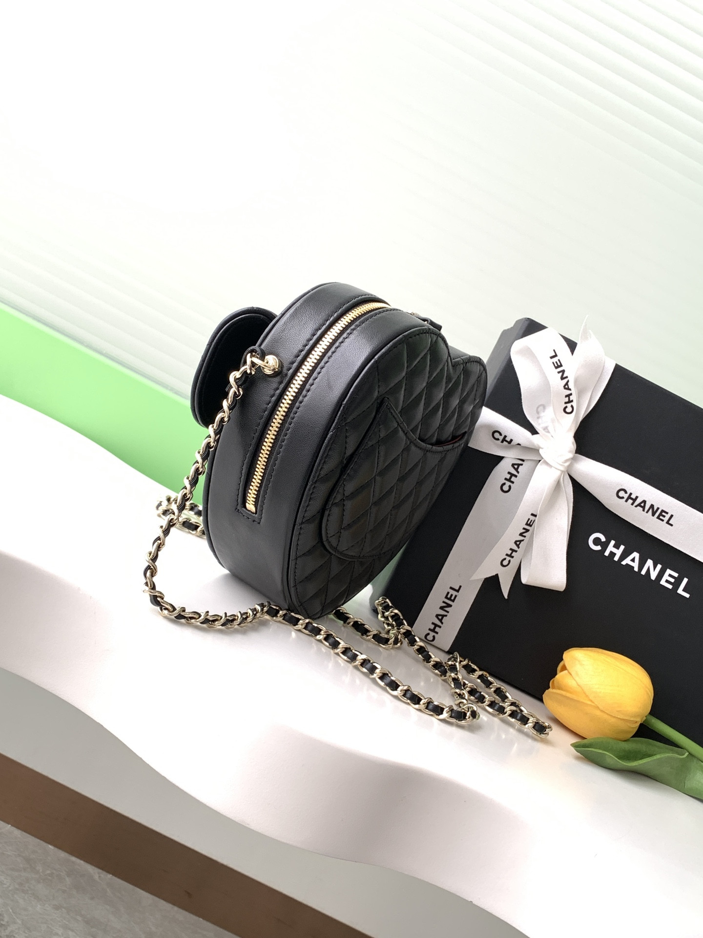 Ch**el 22cc Love Bag AS3191 18x16.5x6.5cm