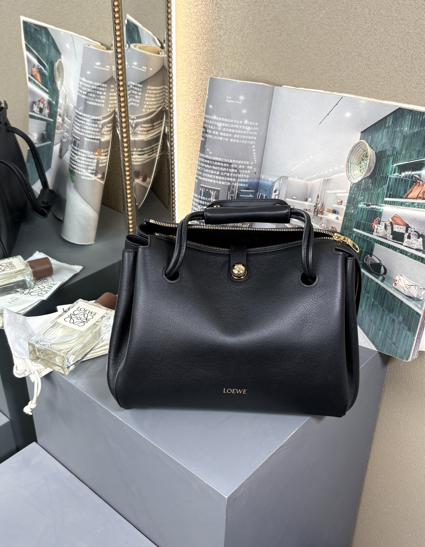 L0ew* Medium Madrid bag in S*pple calfskin 28.5x11x23cm