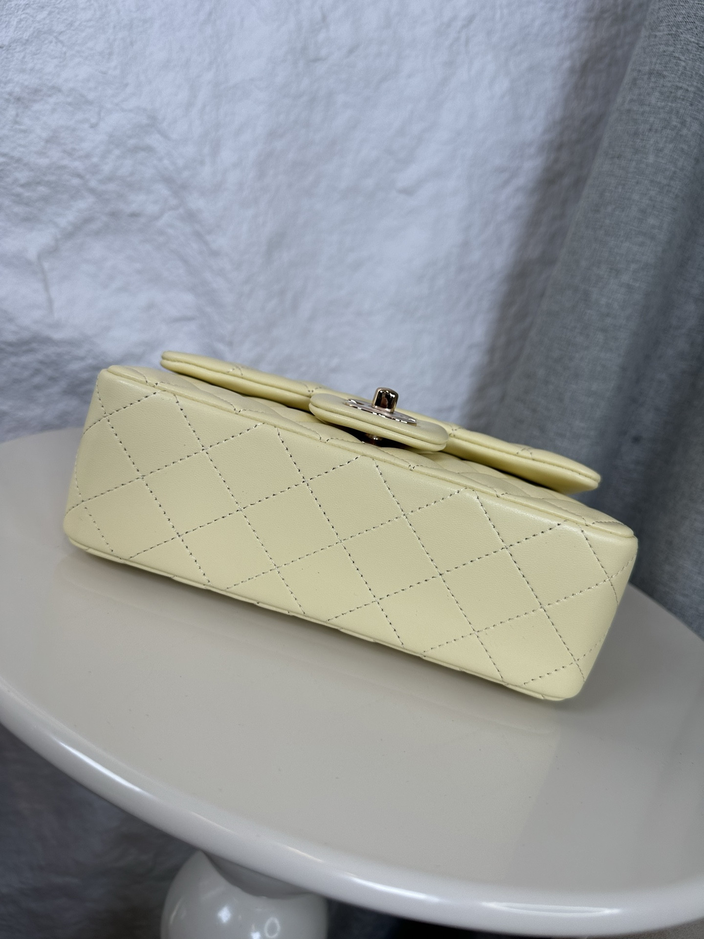Ch**el Mini Flap Bag 20x12x6cm