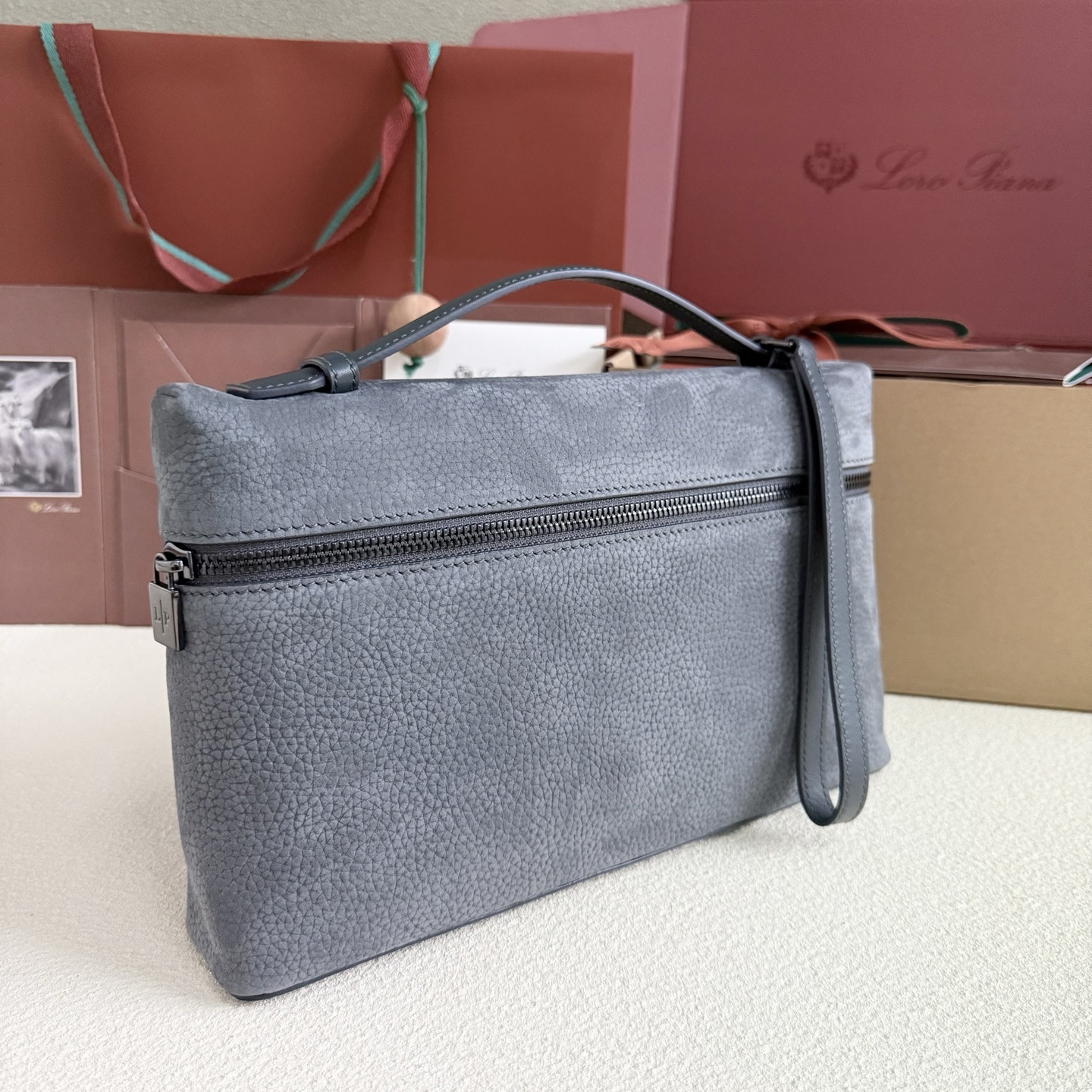 L0r0 P1ana Extra pouch L29 29x18x5cm