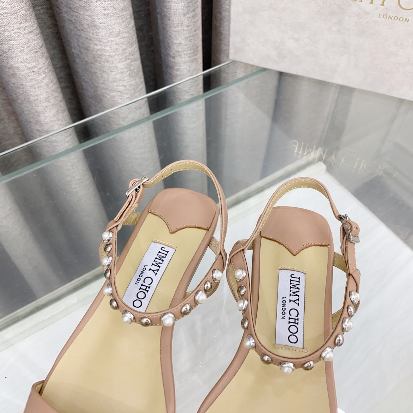 UA J1m*y Ch00 Sandals
