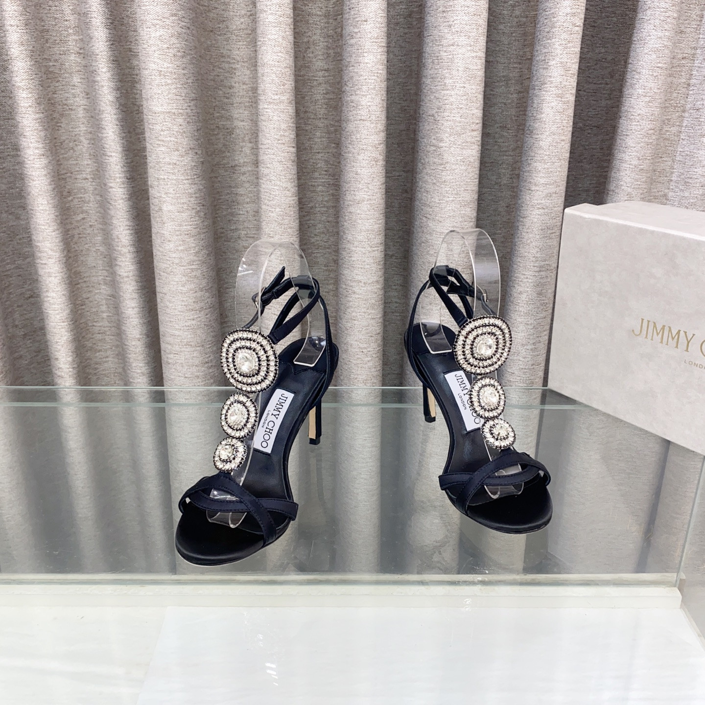 UA J1m*y Ch00 Sandals 8.5cm