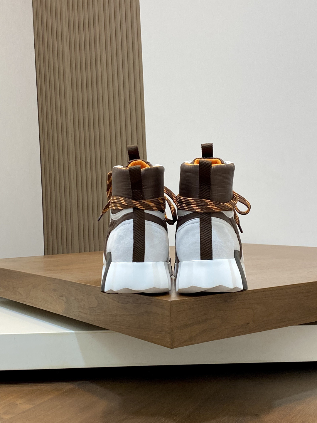 UA H**me5 Klimb Sneaker