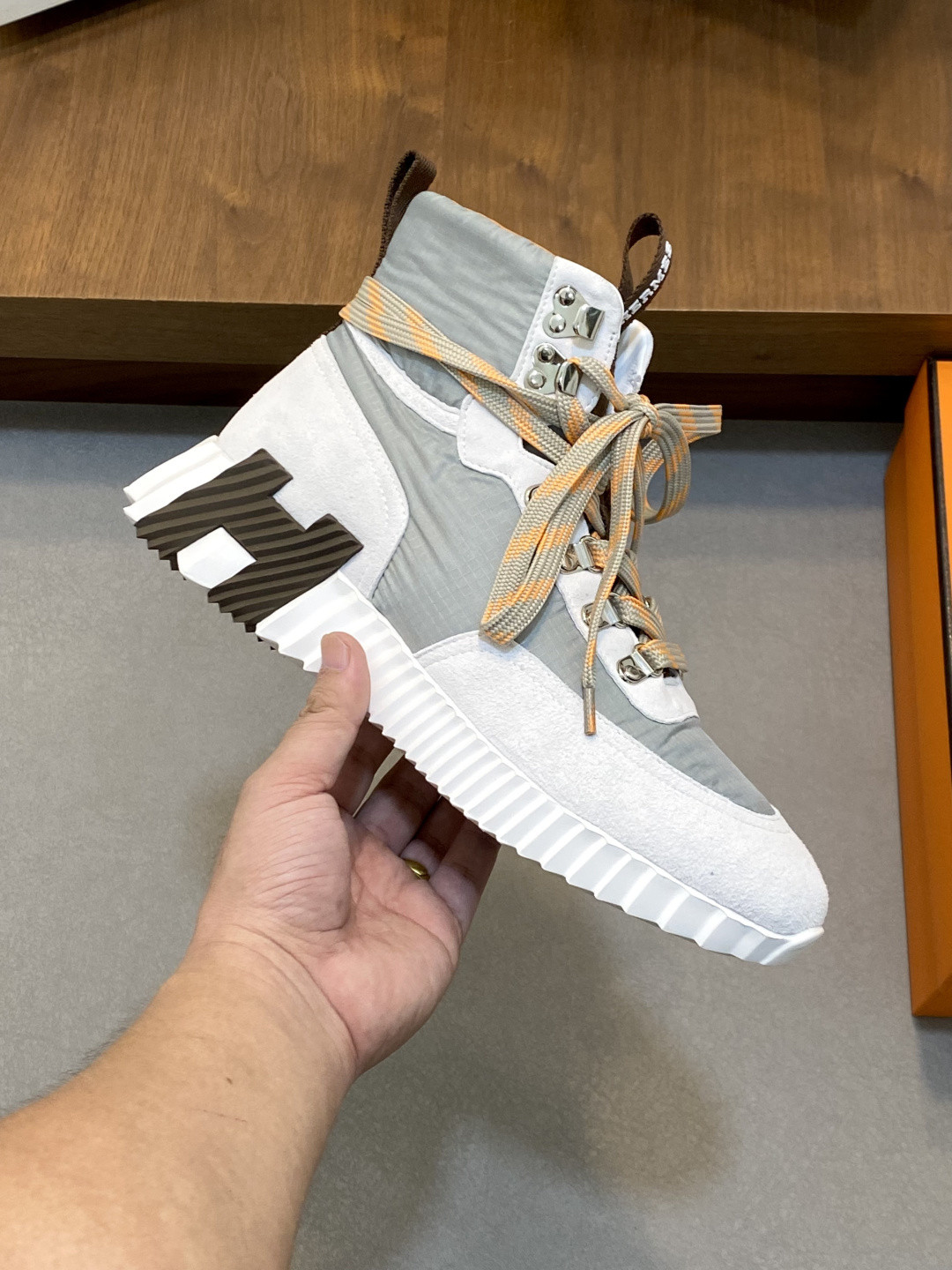 UA H**me5 Klimb Sneaker