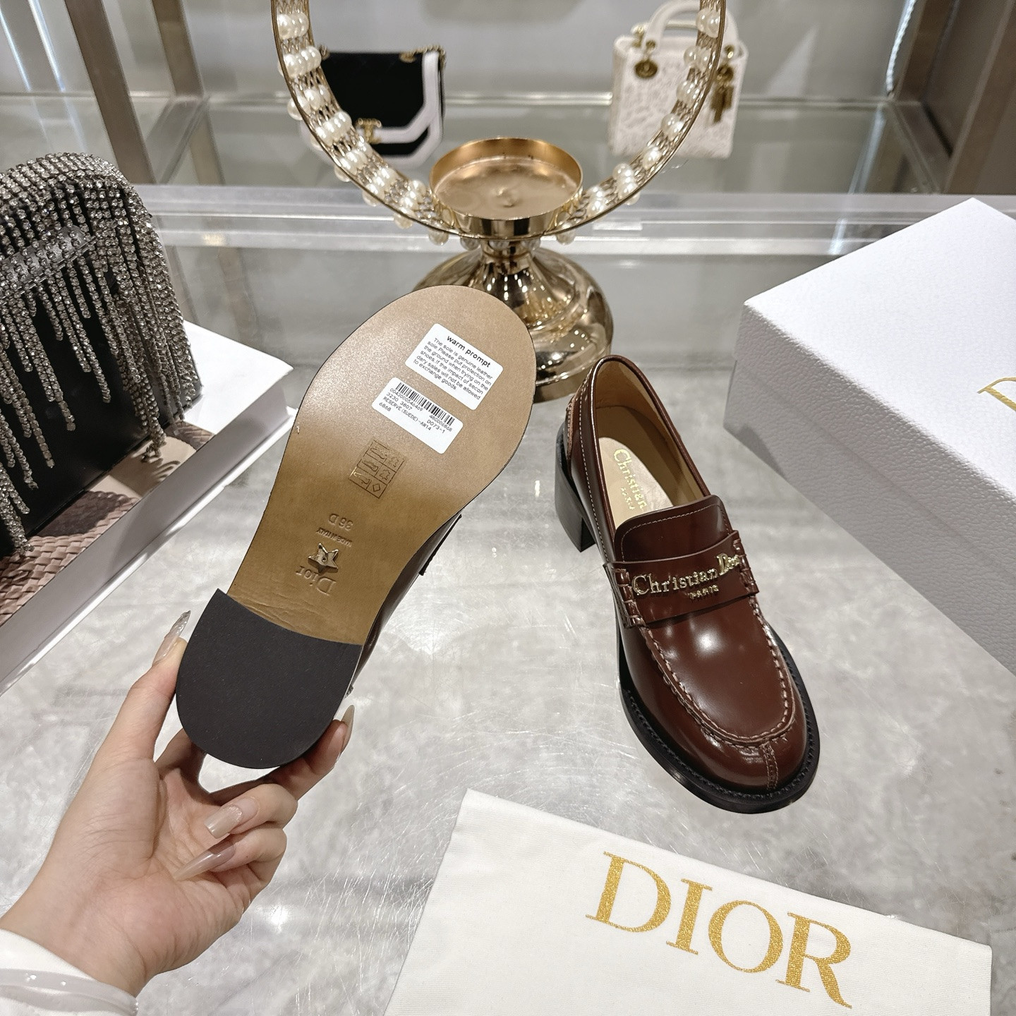 UA D10r Boy Pump