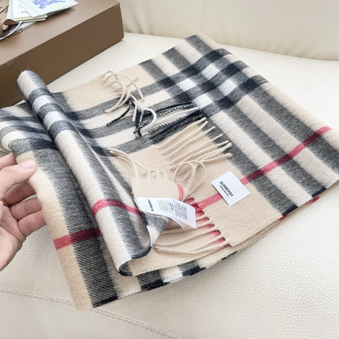 Bv*b*rry scarf 45x210cm