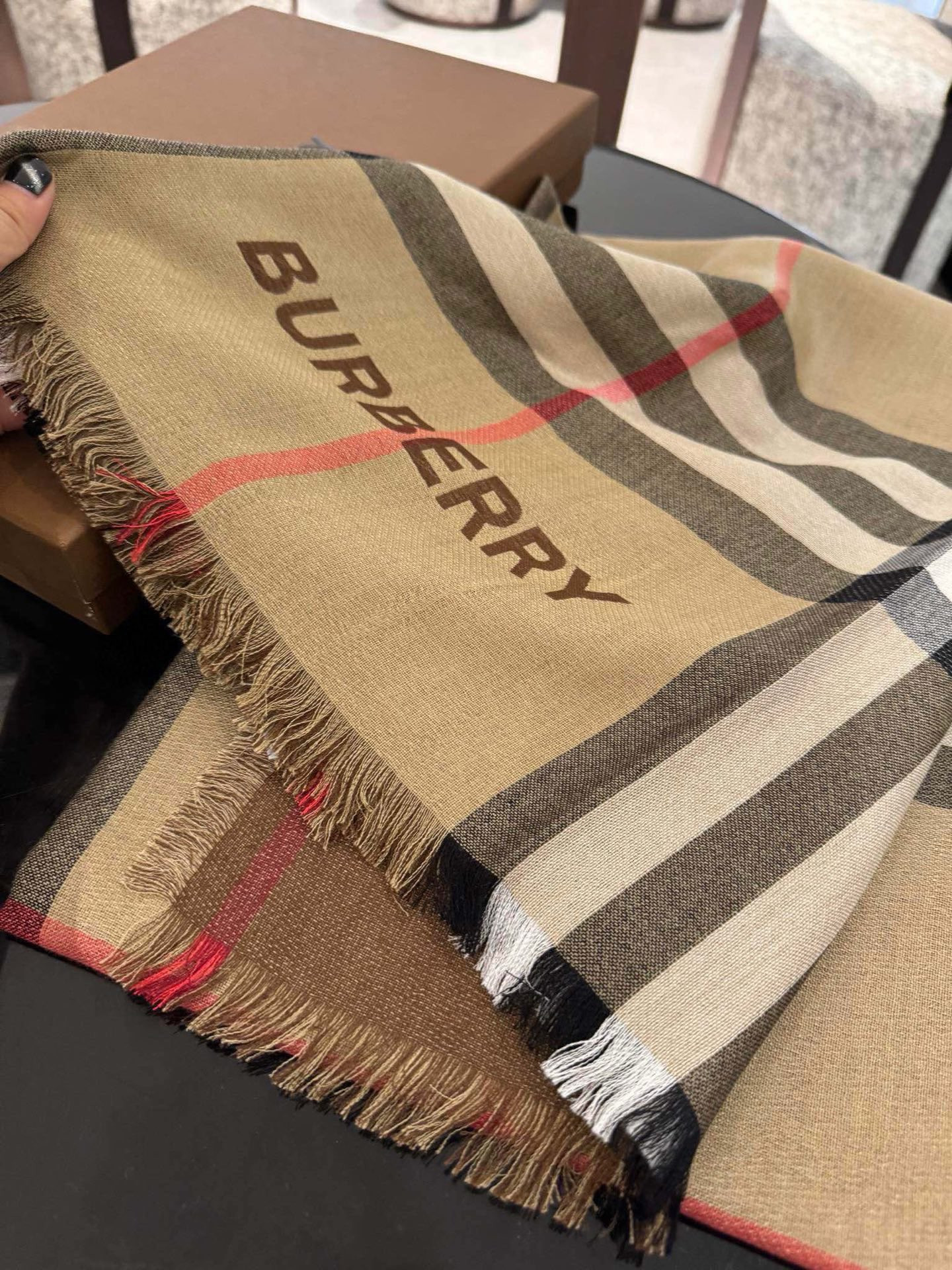 Bv*b*rry scarf 70x220cm
