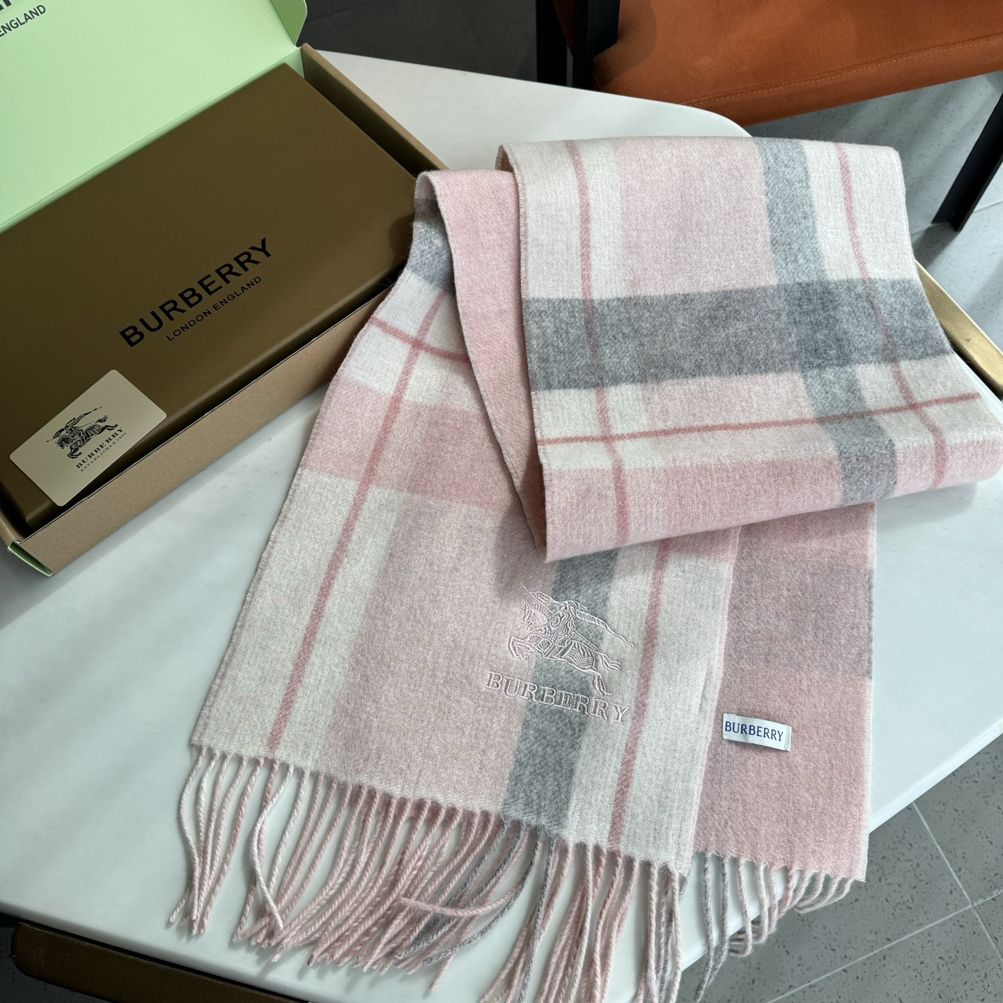 Bv*b*rry scarf 30x180cm 100% lambswool