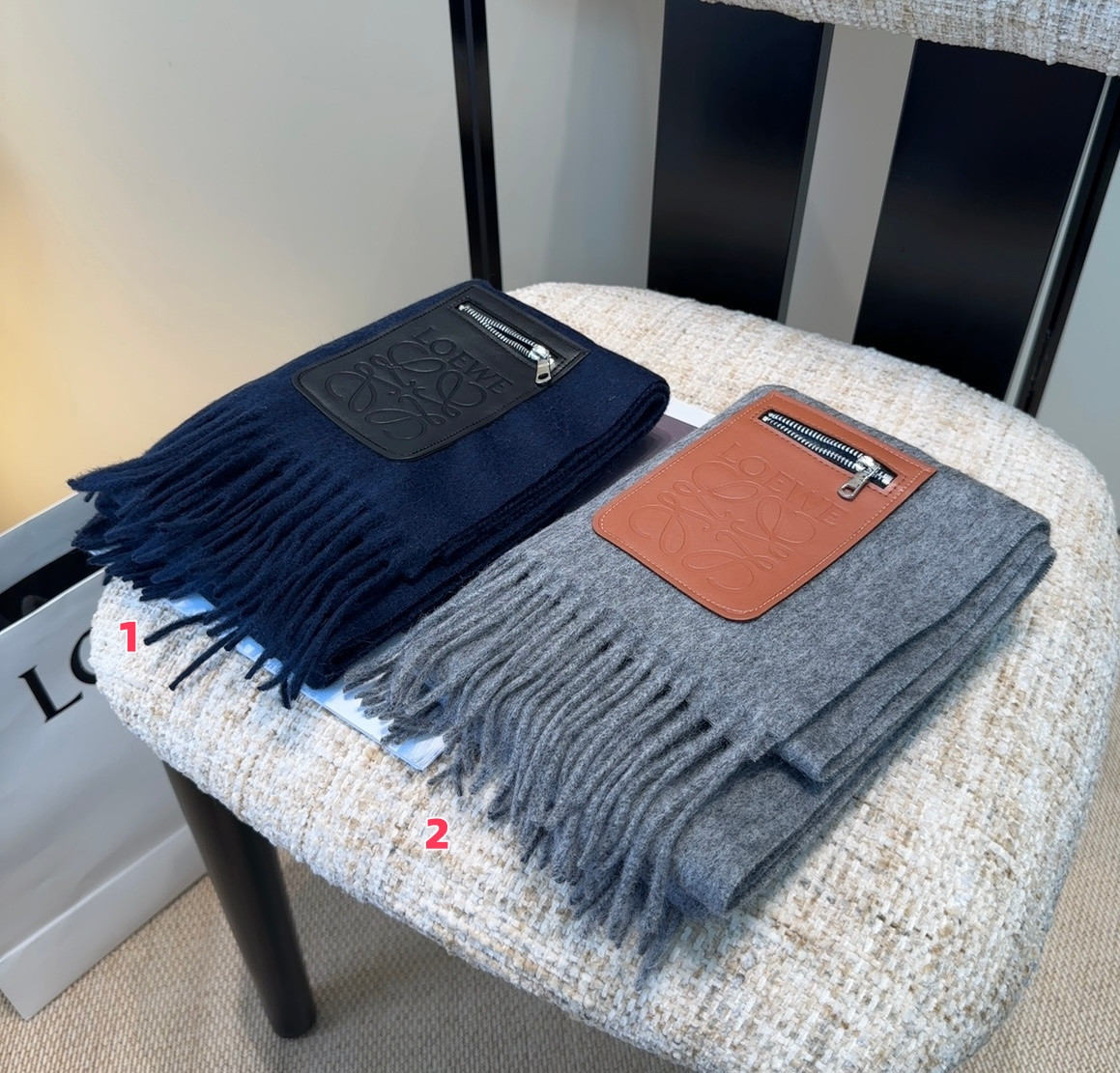 L0ew* scarf 30x180cm