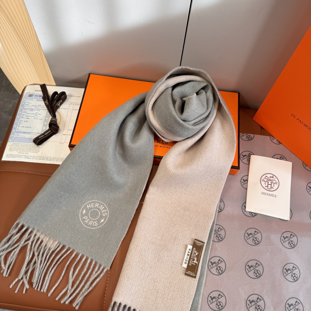 H**me5 scarf 30x180cm