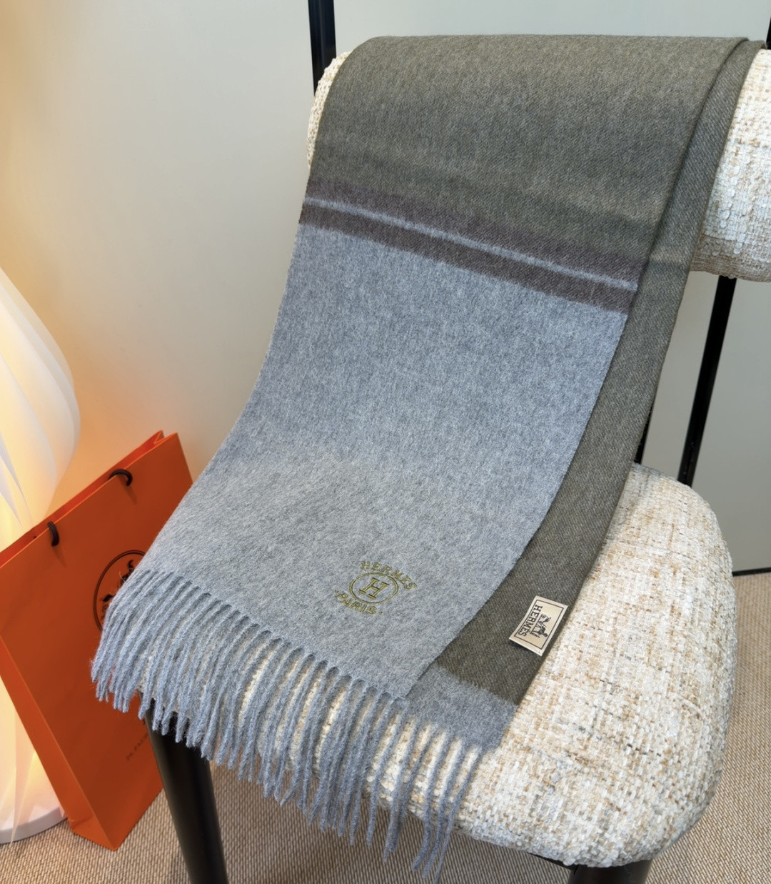 H**me5 scarf 35x190cm