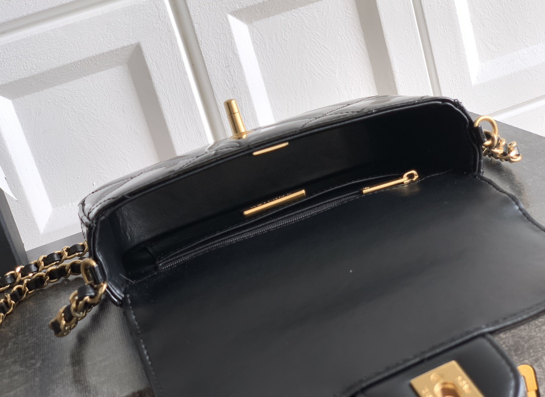 Ch**el Mini Flap Bag with Top Handle 13x18.5x4.5cm