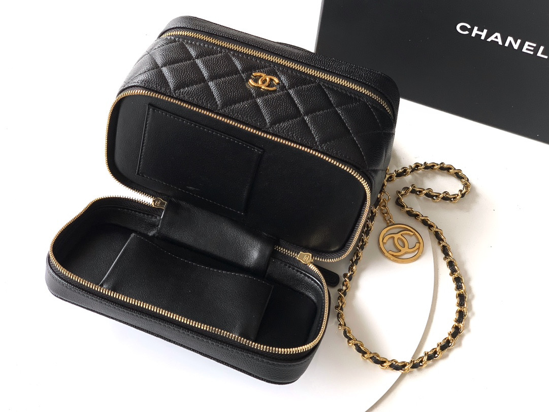 Ch**el Leather Cosmetic  Black Bag 17x9.5x9cm