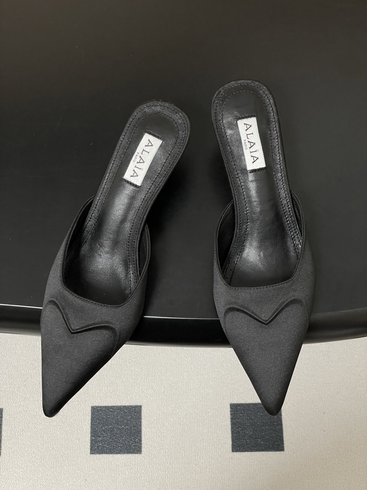 UA Alaïa Le Cœur 3D Satin Mules 6.5cm Heel